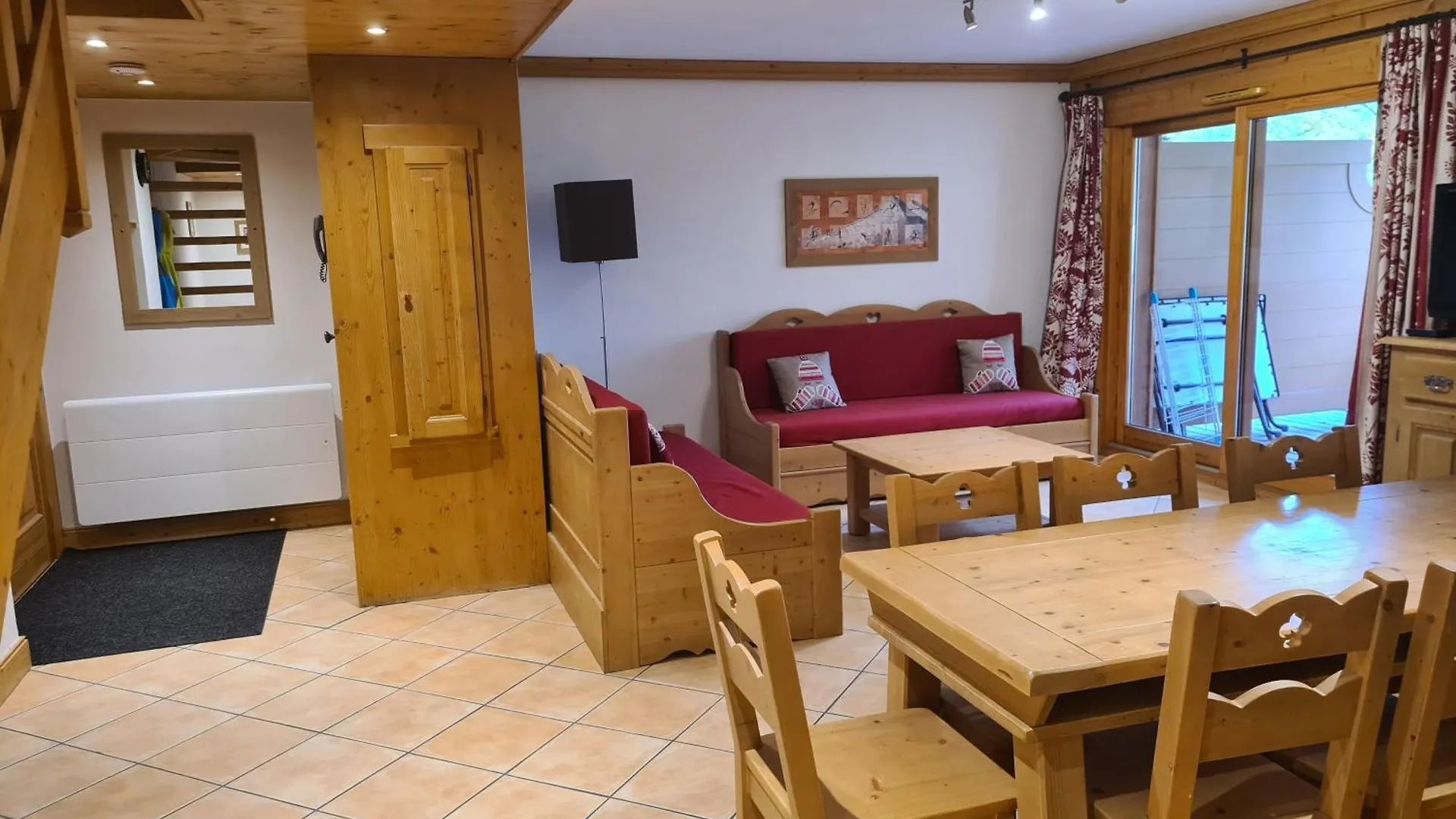 Appartement Le D12 Samoens 0*,  France